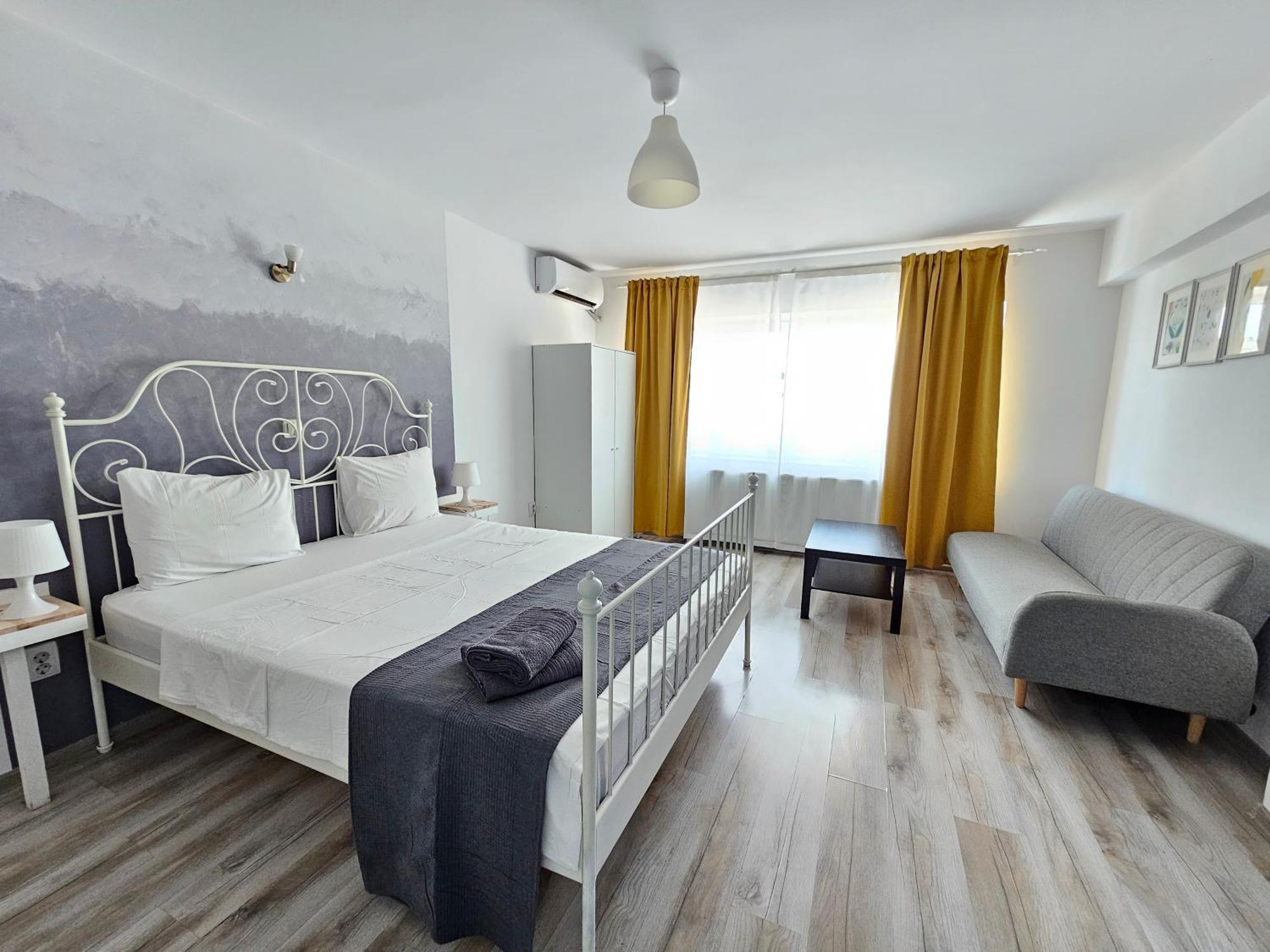 Color Apartments Old Town Center بوخارست المظهر الخارجي الصورة