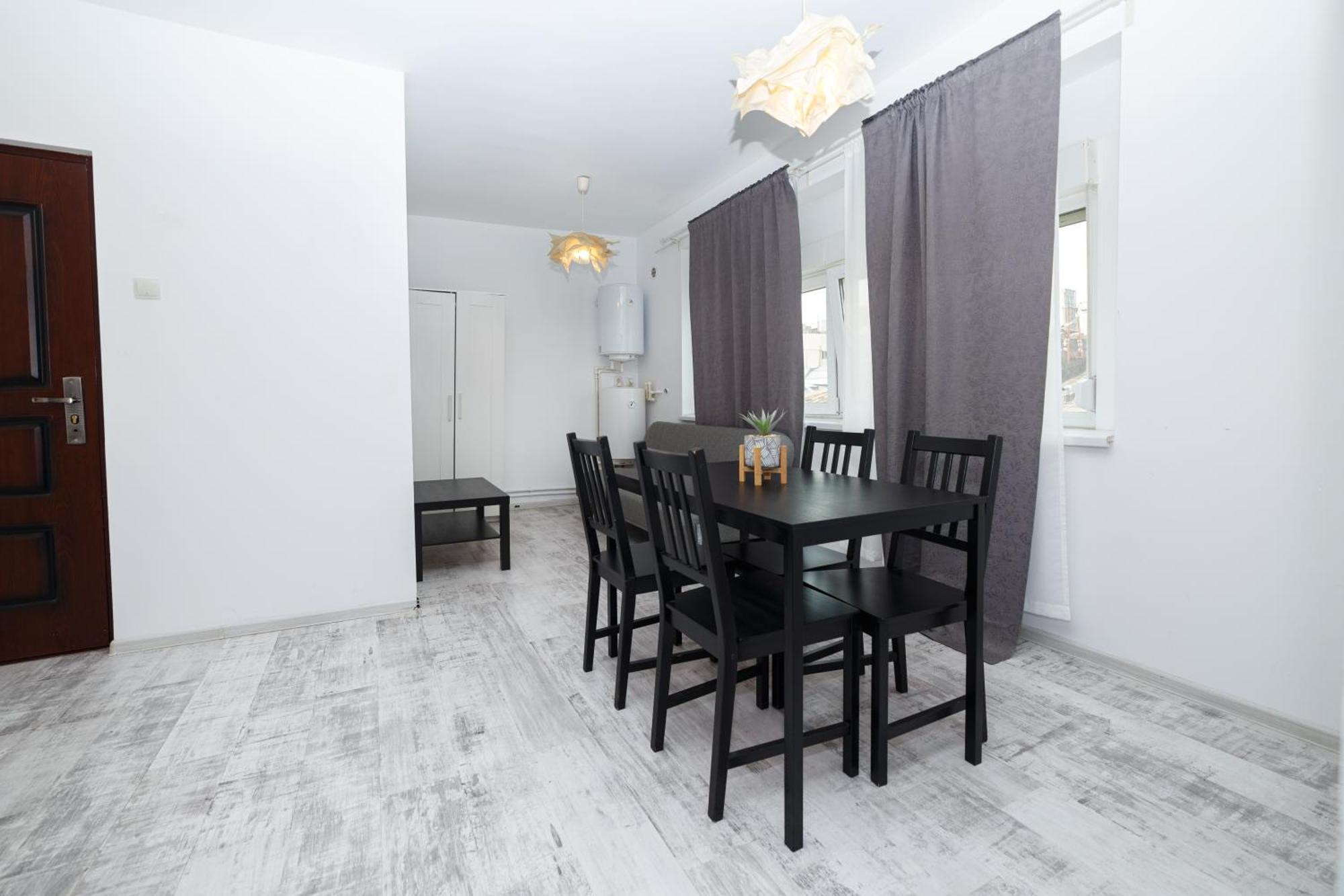 Color Apartments Old Town Center بوخارست المظهر الخارجي الصورة