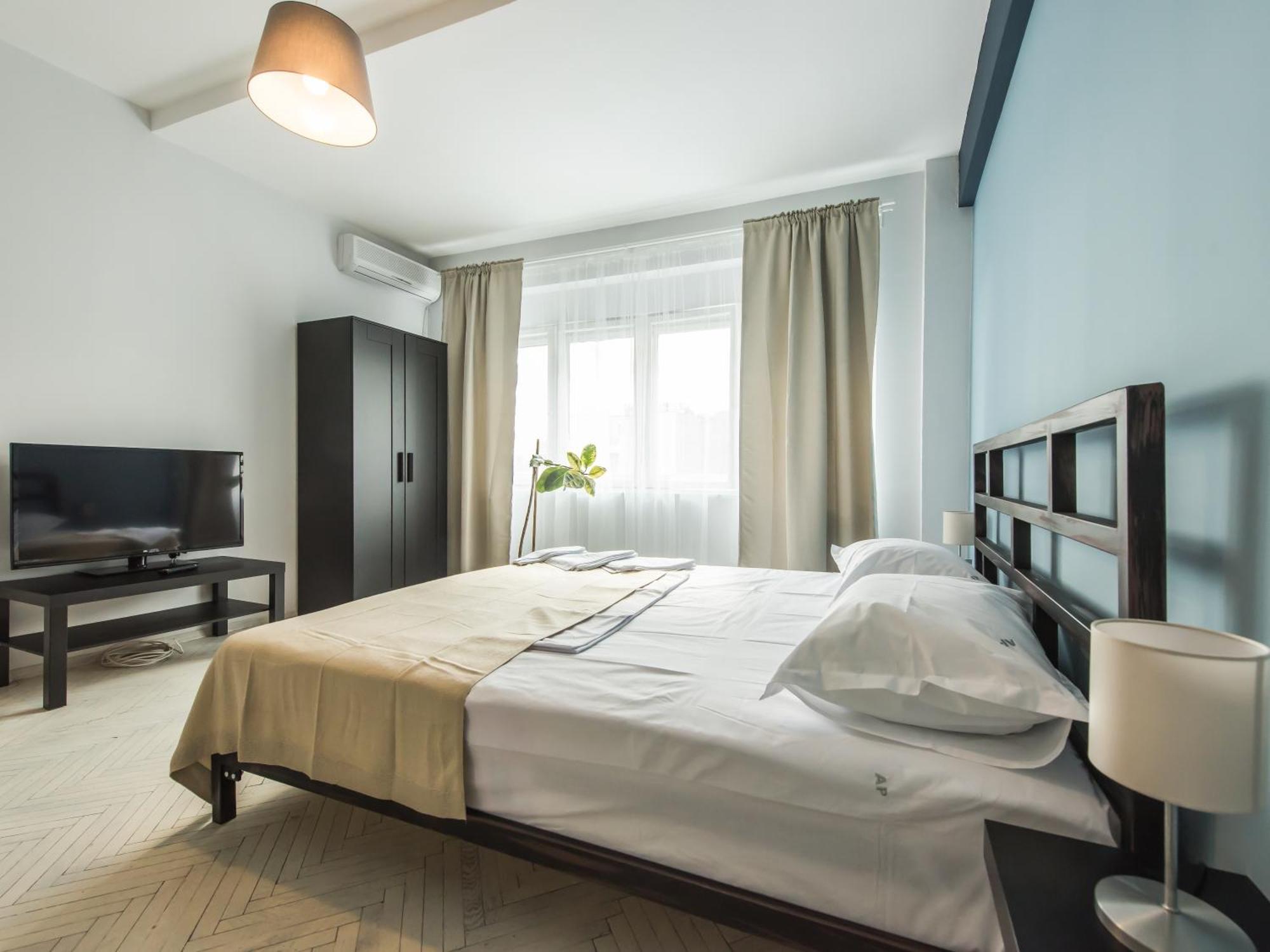 Color Apartments Old Town Center بوخارست المظهر الخارجي الصورة