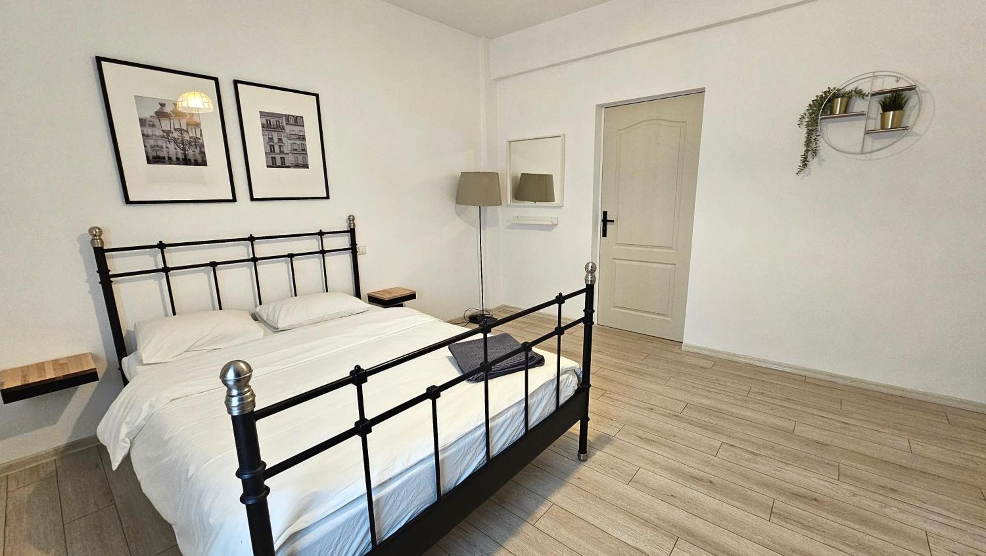 Color Apartments Old Town Center بوخارست المظهر الخارجي الصورة