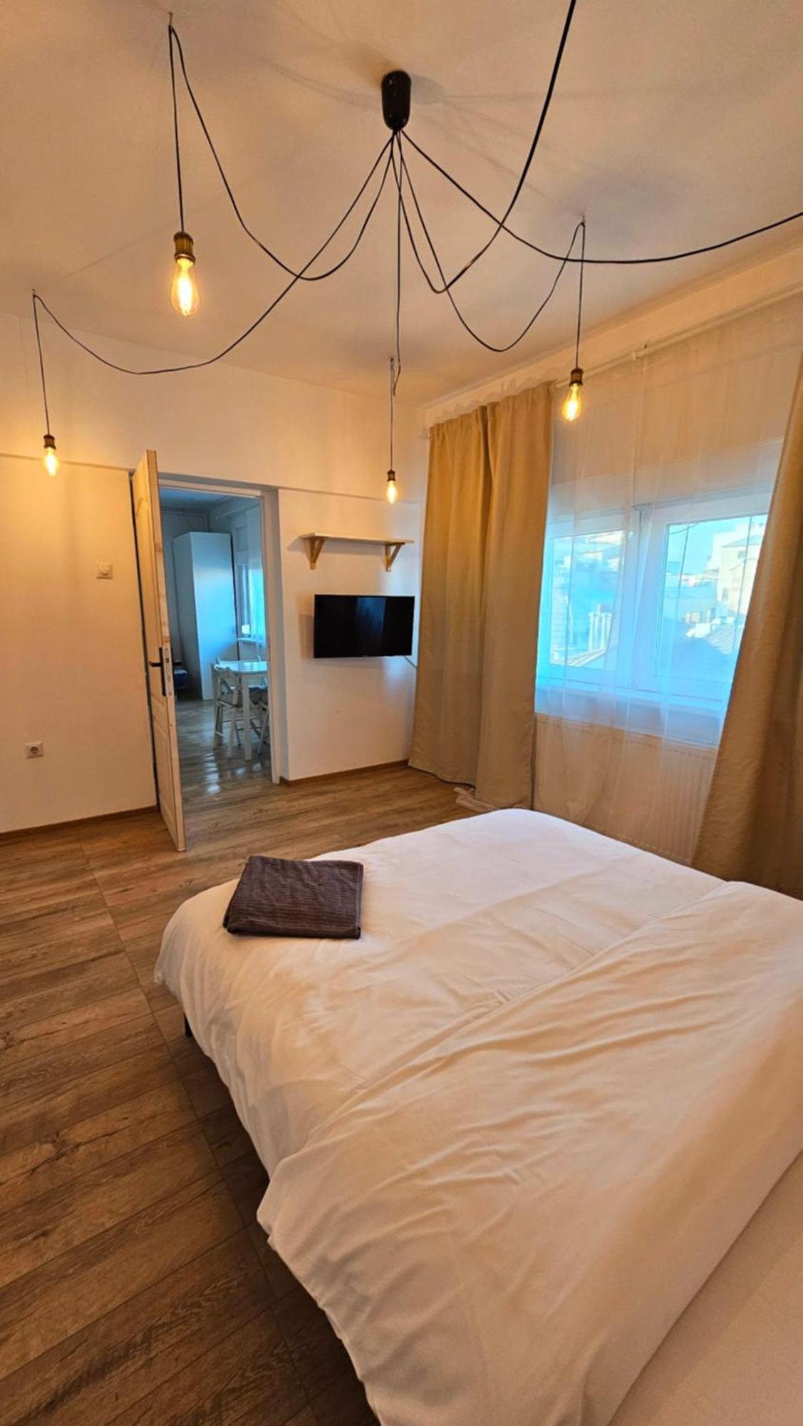 Color Apartments Old Town Center بوخارست المظهر الخارجي الصورة