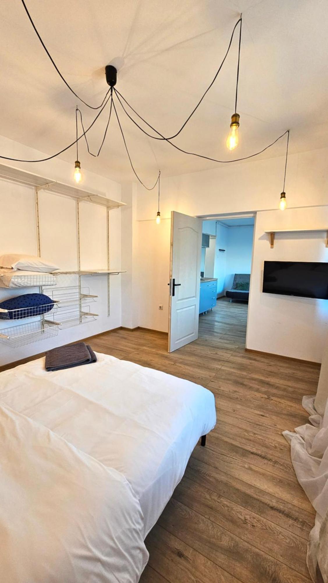 Color Apartments Old Town Center بوخارست المظهر الخارجي الصورة