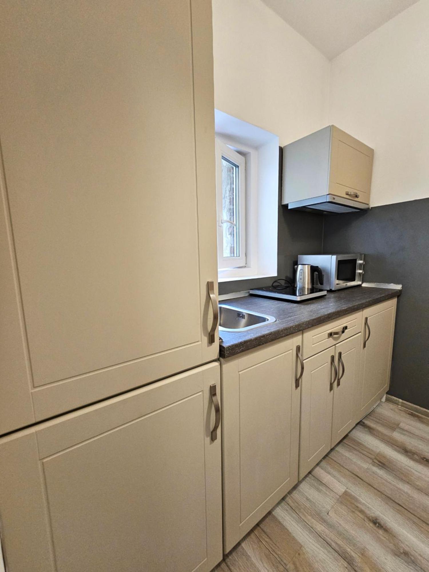 Color Apartments Old Town Center بوخارست المظهر الخارجي الصورة