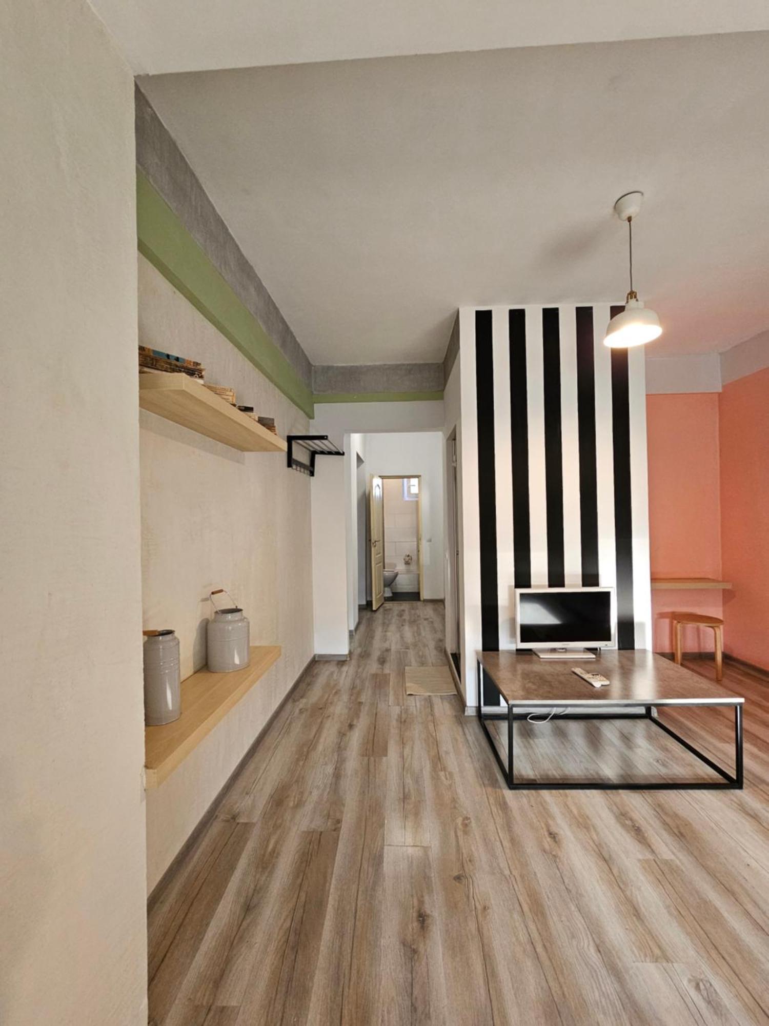 Color Apartments Old Town Center بوخارست المظهر الخارجي الصورة
