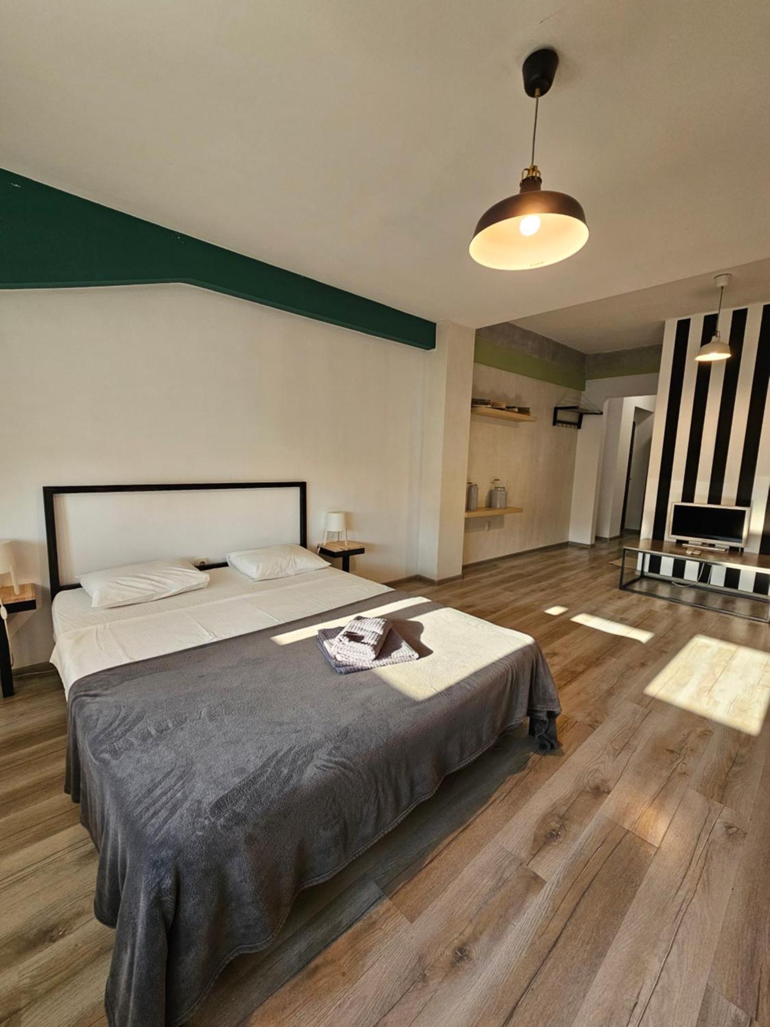 Color Apartments Old Town Center بوخارست المظهر الخارجي الصورة